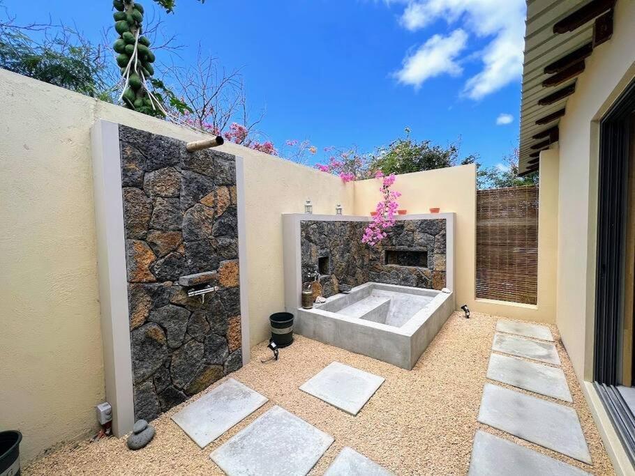Lakaz Kannell - Vanilla Lodge, Secluded Outside Bath & Shower Infinity Pool Кап Малёрё Экстерьер фото