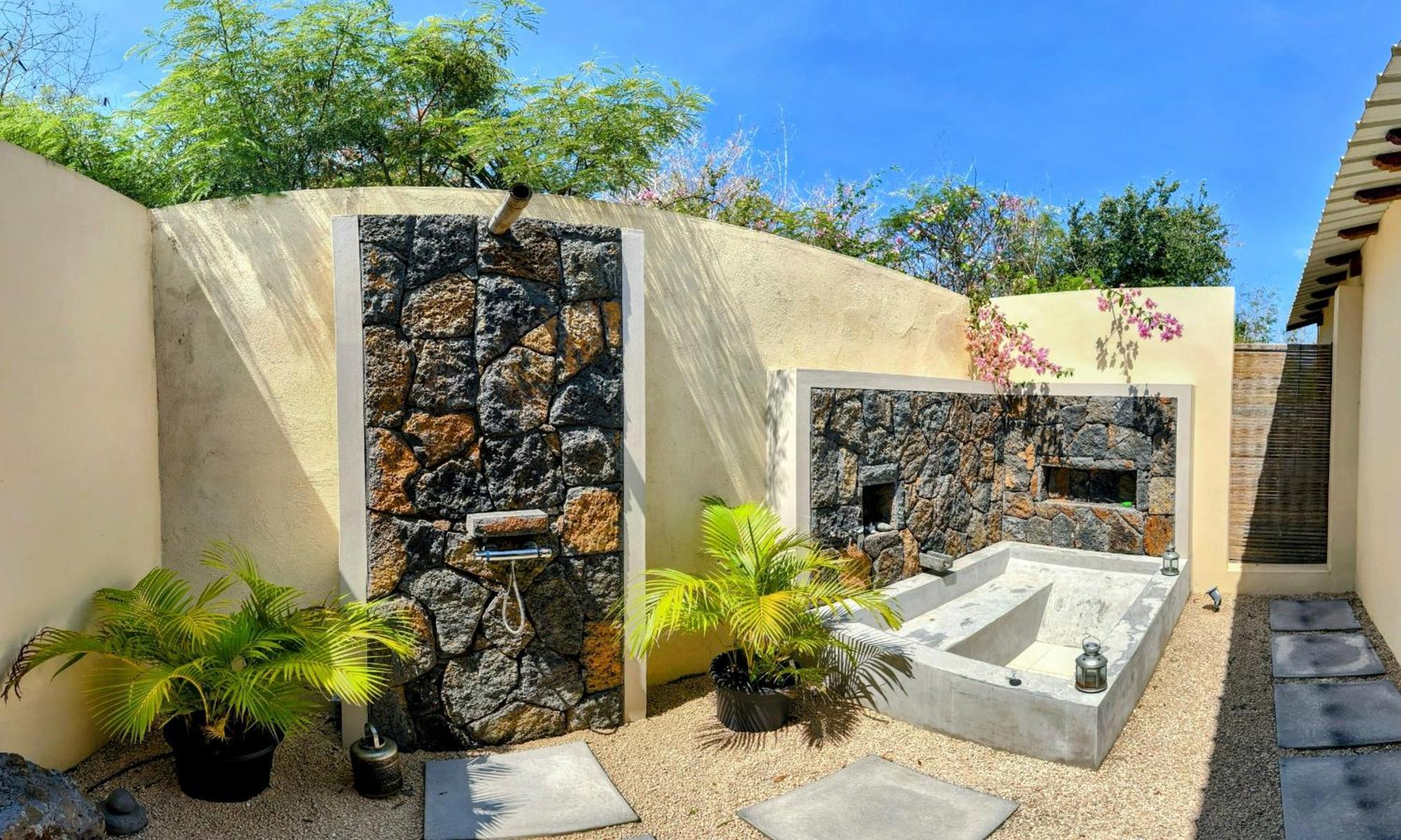Lakaz Kannell - Vanilla Lodge, Secluded Outside Bath & Shower Infinity Pool Кап Малёрё Экстерьер фото